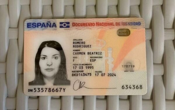 Achetez une véritable carte d'identité espagnole en ligne